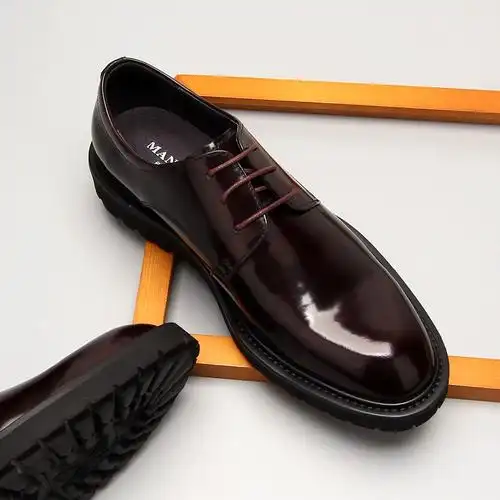 男真皮圆头英伦休闲男鞋男鞋潮鞋大头皮鞋春秋韩版结婚鞋漆皮西装