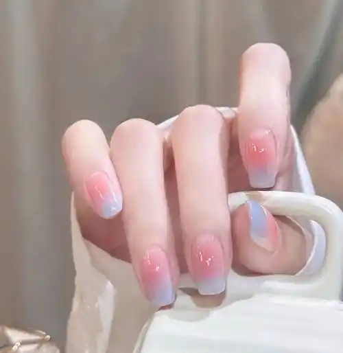2023夏季超流行的渐变美甲来一波~_时尚_颜色_季节