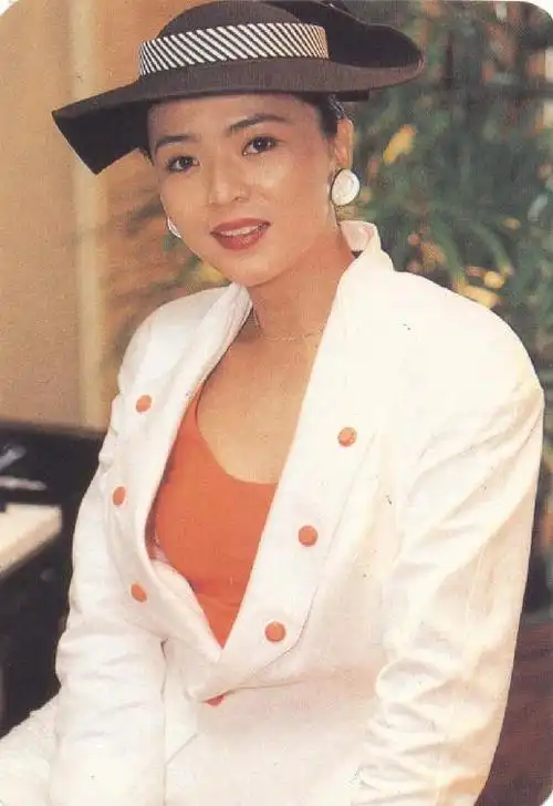 p>陈玉莲,1960年3月25日出生于香港,中国香港女演员.