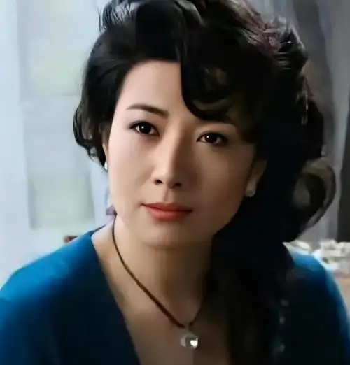 国家一级演员王静身材傲人长相佳至今零绯闻60岁婚姻却成迷