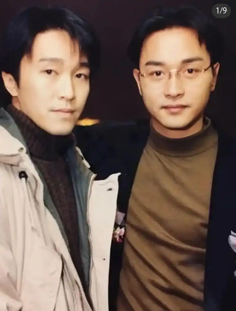 张国荣和周星驰,那个帅?