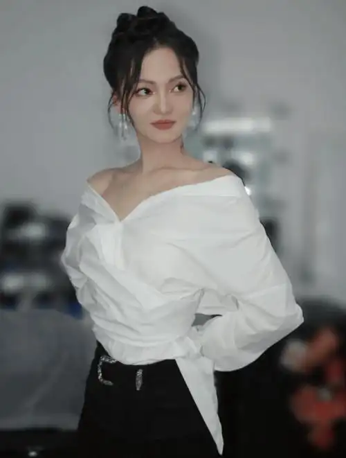 歌迷求当那英救兵 张韶涵回应了