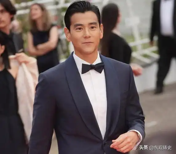 戛纳这一夜,妖艳四射的巩俐和关晓彤,败给了全&|记者|佟丽娅|彭于晏