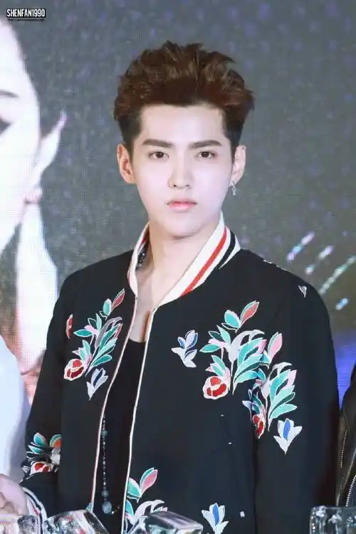 栗子头##吴亦凡[超话]