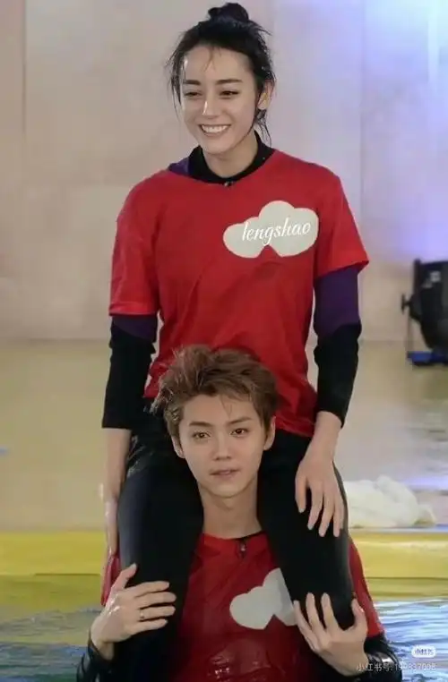 鹿晗迪丽热巴当年算是大势cp吗?