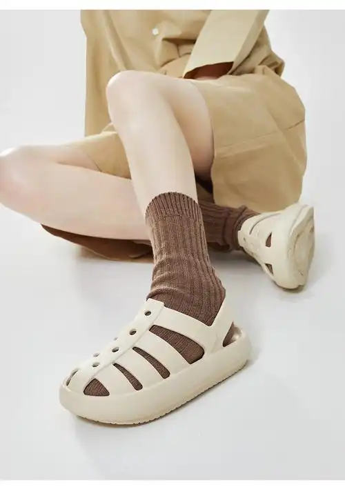 包头凉鞋女平底罗马凉鞋女新款夏平底时尚厚底网红ins潮软底包头运动