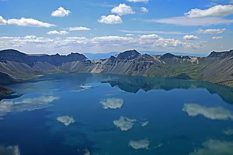 长白山天池(吉林省白山市)