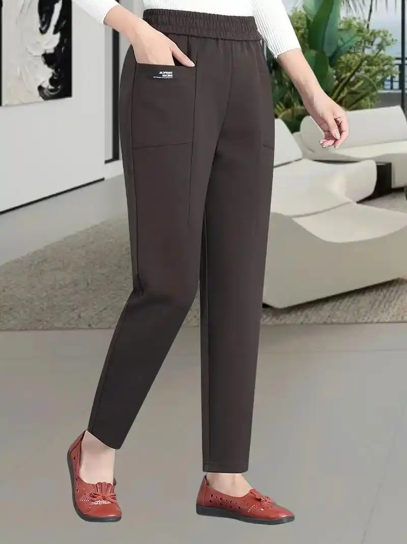 加绒不加绒都有~我德中老年妈妈裤子来咯,秋冬款加绒加厚女老年 - 抖