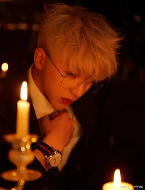 近日,中国内地男歌手蔡徐坤的个人舆情事件引发社会广泛关注.