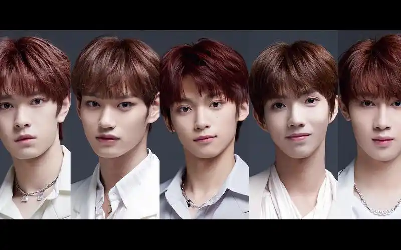 花开半夏传媒 | 梓渝/郑星源/黎明旭/韩瑞泽/万禹