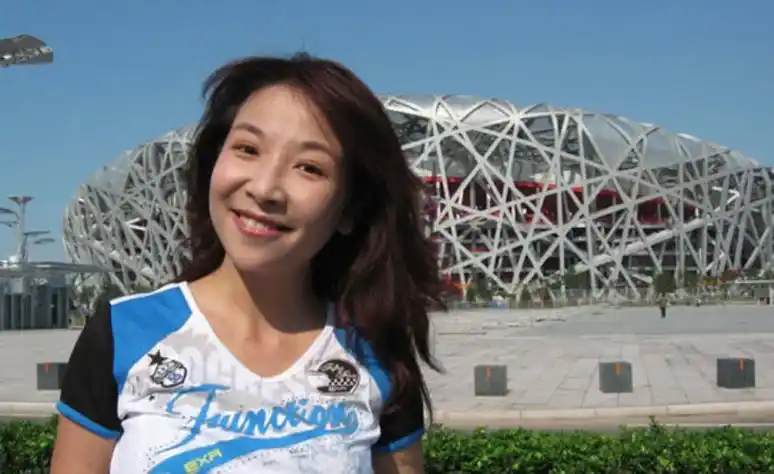 回顾央视8对明星冷门夫妻看似八竿子打不着实则是一家人