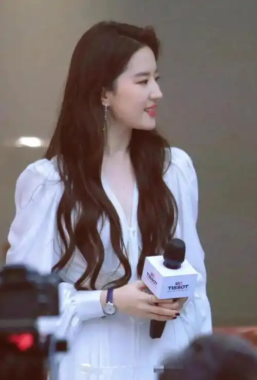 85花生图大赏,最美还是刘亦菲,看图请进