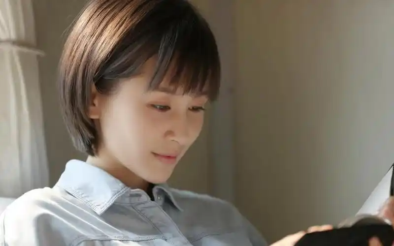 短发美女王子文时尚写真,高清图片,电脑桌面-壁纸族