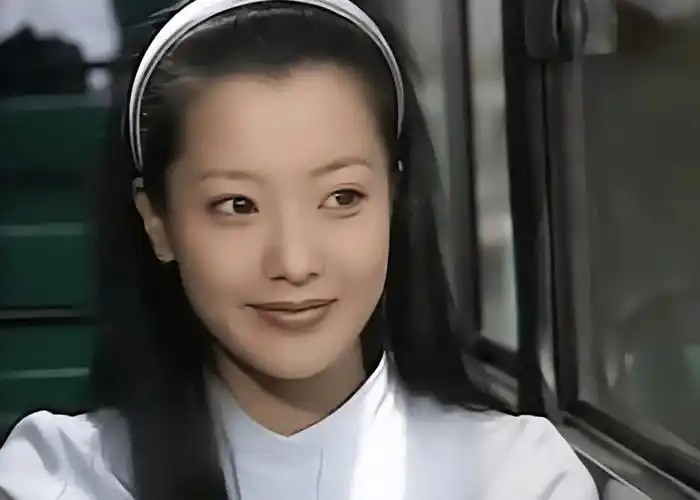 金喜善从16岁少女到47岁的熟女她的颜值与魅力始终如一