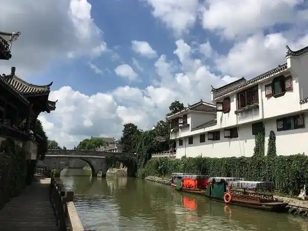 合肥三河古镇,位于安徽省合肥市境内,是一个拥有悠久历史和独特水乡