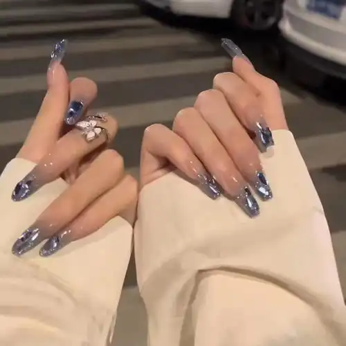 穿戴甲长款小红书新款网红高级感镶钻显白美甲成品假指甲指甲贴片