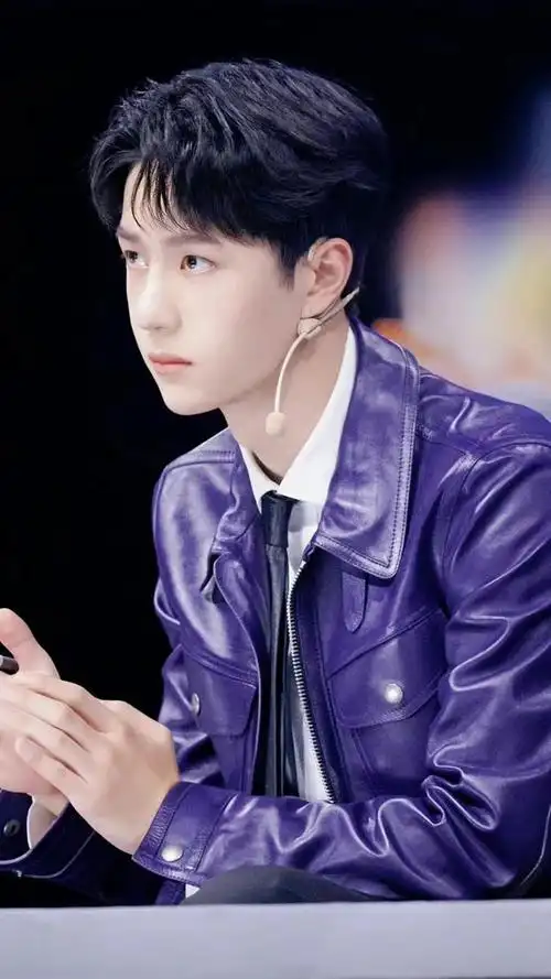 王一博活动图集帅炸了