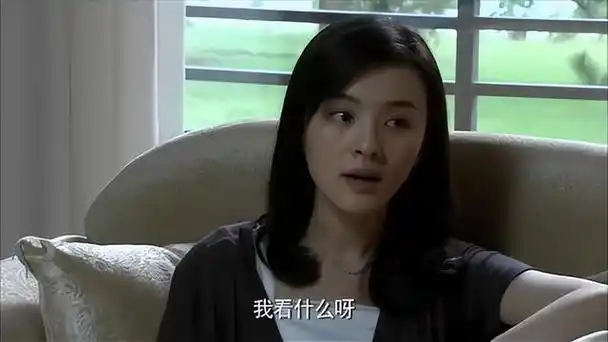 很多人都觉得,关小关才是《正阳门下》最漂亮的女角色.