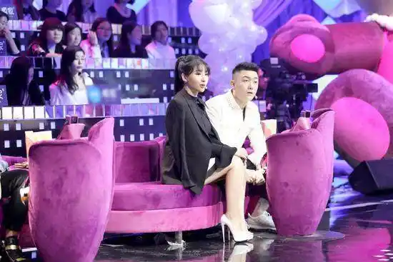 《饭饭男友》张蓝心征服男友,虐他不是问题!