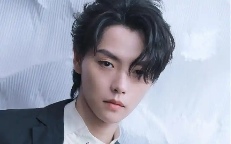 【肖宇梁】如何演绎众人心中的神明(我们重新认识一下,你好,演员肖宇