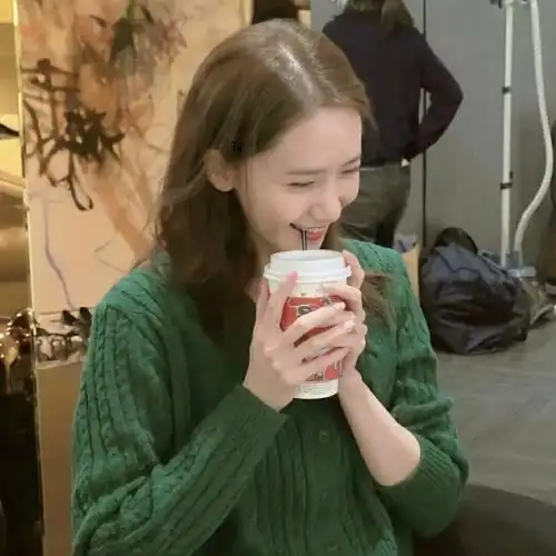 kpop人不缺头像林允儿篇