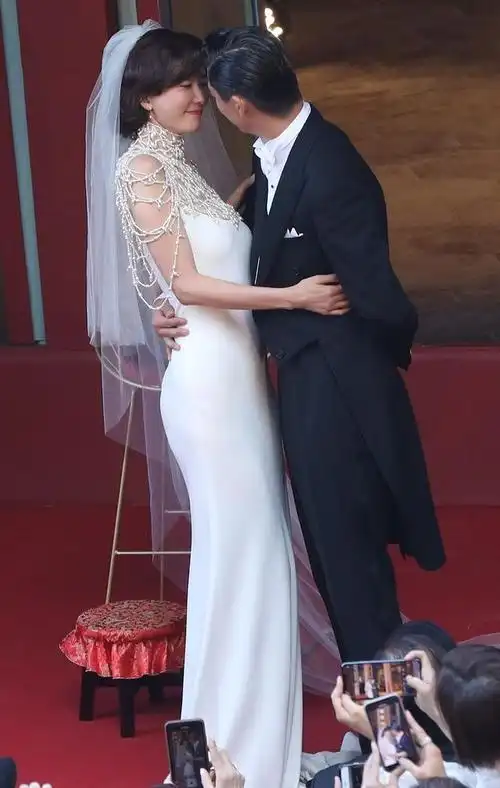 林志玲48岁生日晒生日照,自爆因两件小事而感动