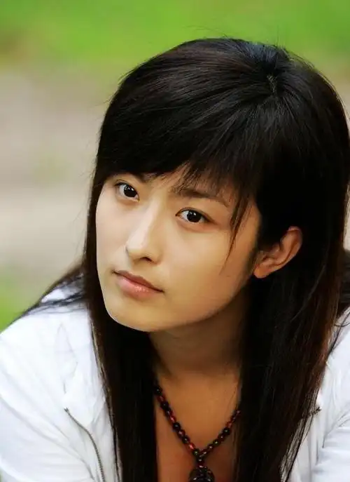 美女演员徐百慧出道19年零绯闻40岁仍未婚她在追求些什么