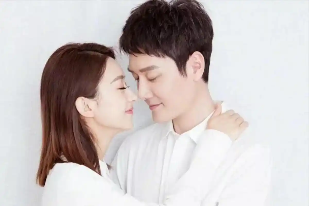 爆冯绍峰赵丽颖已复婚,在巴厘岛补办婚礼,婆婆送一亿豪宅.