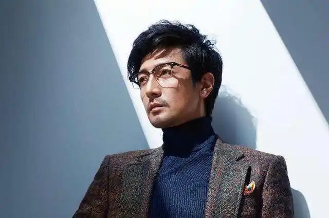 分析最近关注暴涨80后男明星top10,请抱走你最爱!张翰周一围