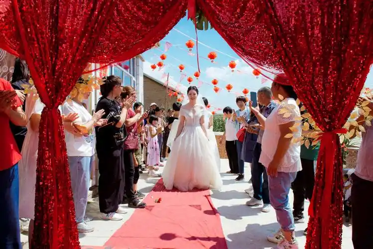 恭祝新郎吕艳海 新娘杨梦竹新婚幸福——婚礼现场纪实(2020年7月24日