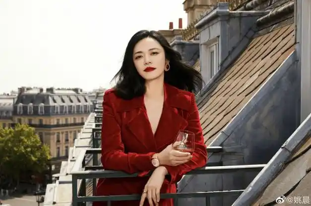 人头马xo荣誉大使姚晨戛纳亮相真我风格释放专属魅力