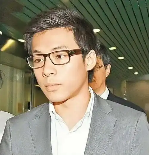 35岁香港知名富二代霍启仁即将结婚,向泰国女友求婚成功|霍启山