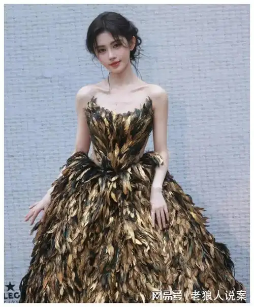 鞠婧祎最新近照!脸直接变成一个"倒三角",被质疑又整容!