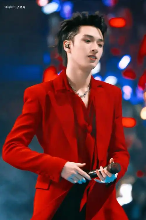 严浩翔叁重楼暨出道四周年演唱会