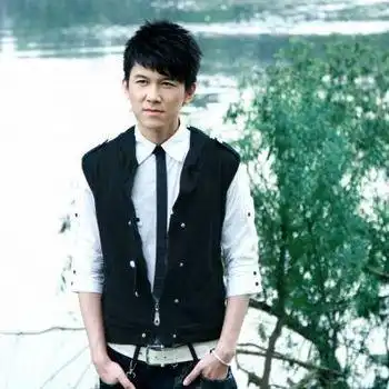 图流行金曲别想他高进的成名之路