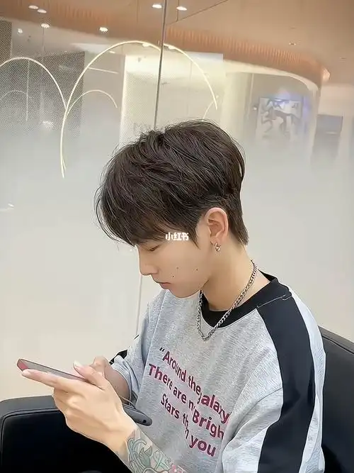 男生韩式纹理烫