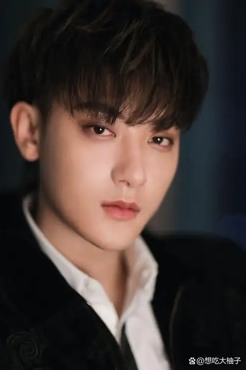 娱乐圈的潮流风向,这次被黄子韬彻底玩转了!