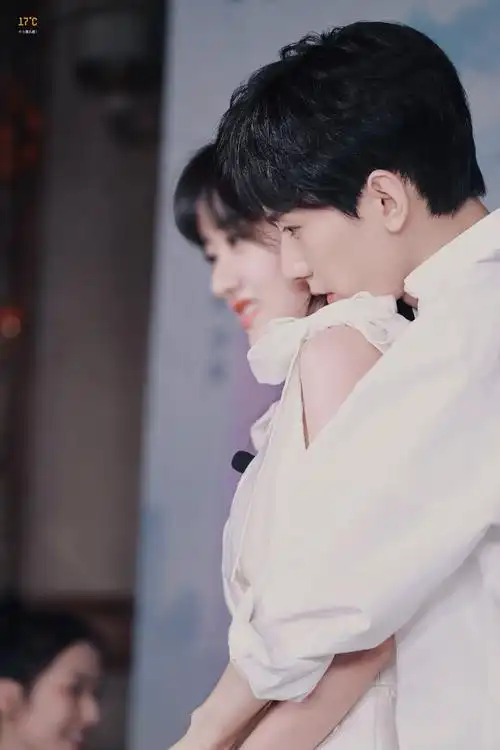 成毅袁冰妍唱歌让我想起了