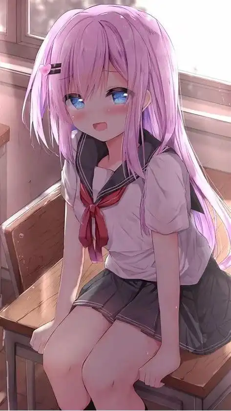 出单紫发蓝瞳动漫少女