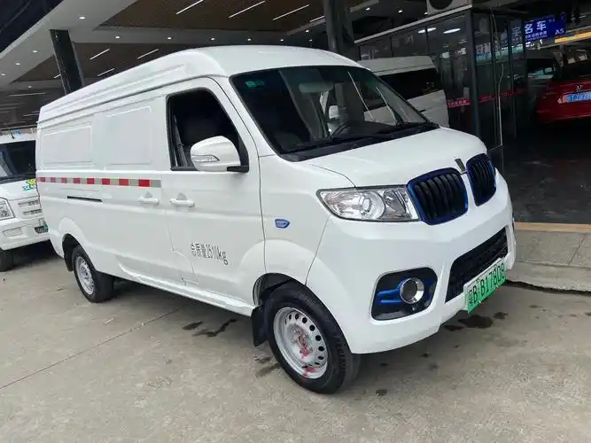 新到2022年吉利远程e5l新能源纯电动车汽车,仅行驶1万公 - 抖音