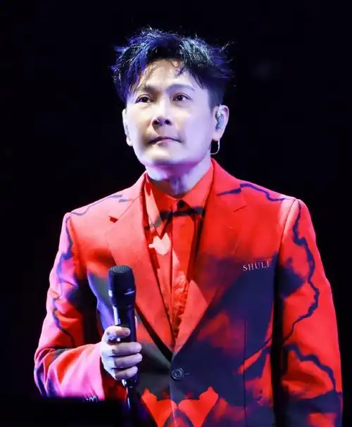 张信哲未来式2.0巡回演唱会