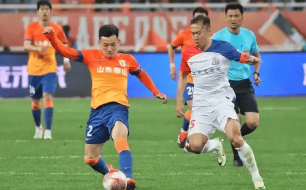 山东鲁能03惨败申花曝出队内混子球员太多王大雷哽咽道歉