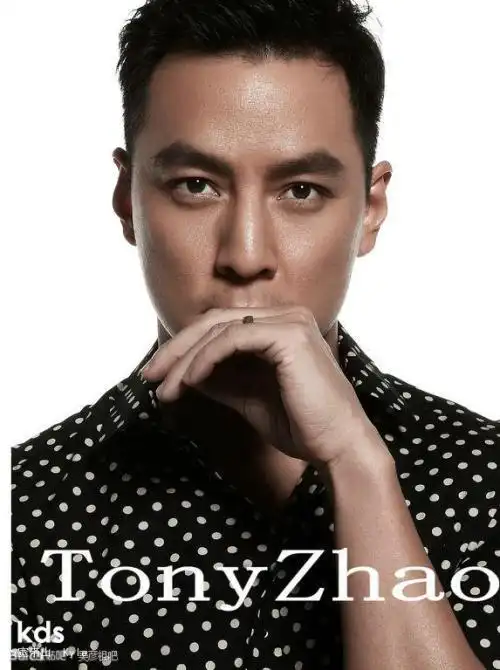 黄奕合作的男演员都是吴彦祖古天乐这种