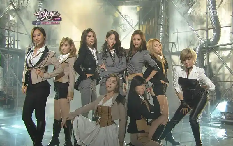 【4k 舞台】少女时代《 the boys 》kbs音乐银行 20111028