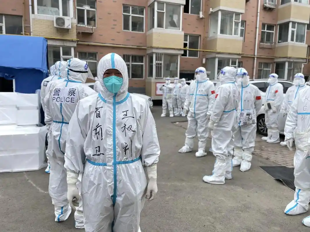 做了很多人没做过的事,穿了很多人没穿过的衣服,走出了很多人走 - 抖