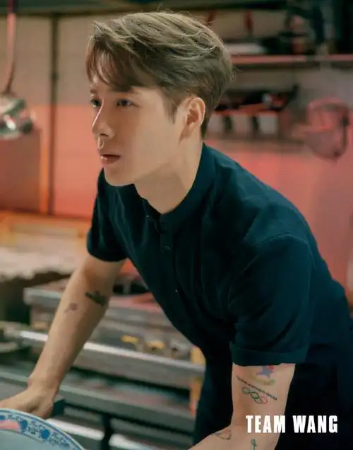 王嘉尔mv中的港式爱情##王嘉尔mv再现港片经典画面