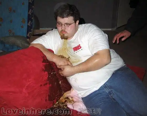 喝吐了(恶心,刚吃过饭者勿看)