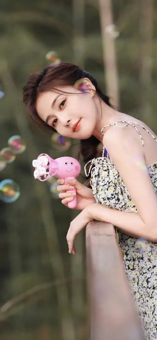 "白鹿"手机高清壁纸·原图上传,记得查看原图再保存.#白鹿