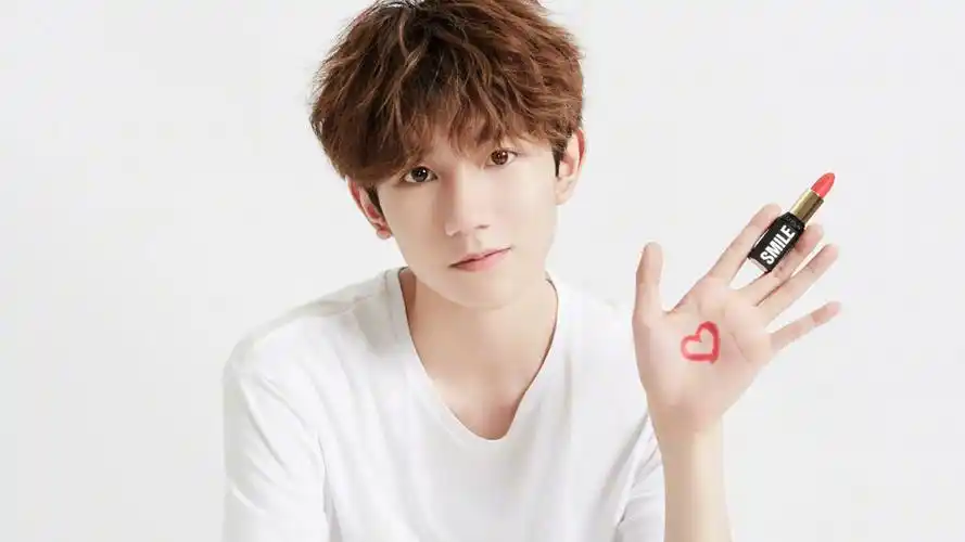 23m上传时间:2020-06-16壁纸封面图王源 明星 明星风尚壁纸【4】壁纸