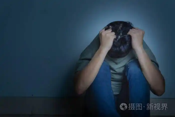 授权扩展授权如何选择jpg大 6000*4000px发票合同问题/绝望孤独悲伤哭